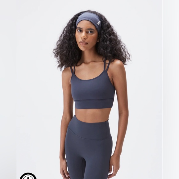 NWT Adanola Double Strap Sports Bra - Women’s Medium - White - SOLD OUT! - Picture 2 of 15